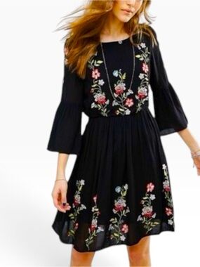 Junarose Bohemian Black Floral Embroidered 3/4 Sleeve Size 14 Knee Length Dress